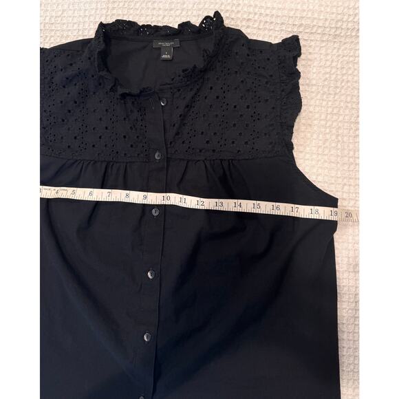 Ann Taylor Factory Black Eyelet Lace Button Down Sleeveless Blouse Size S - Picture 8 of 8